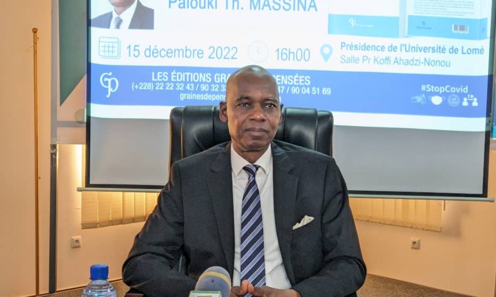 P.Th Massina à la dédicace de son livre le 15.12.22 (2)